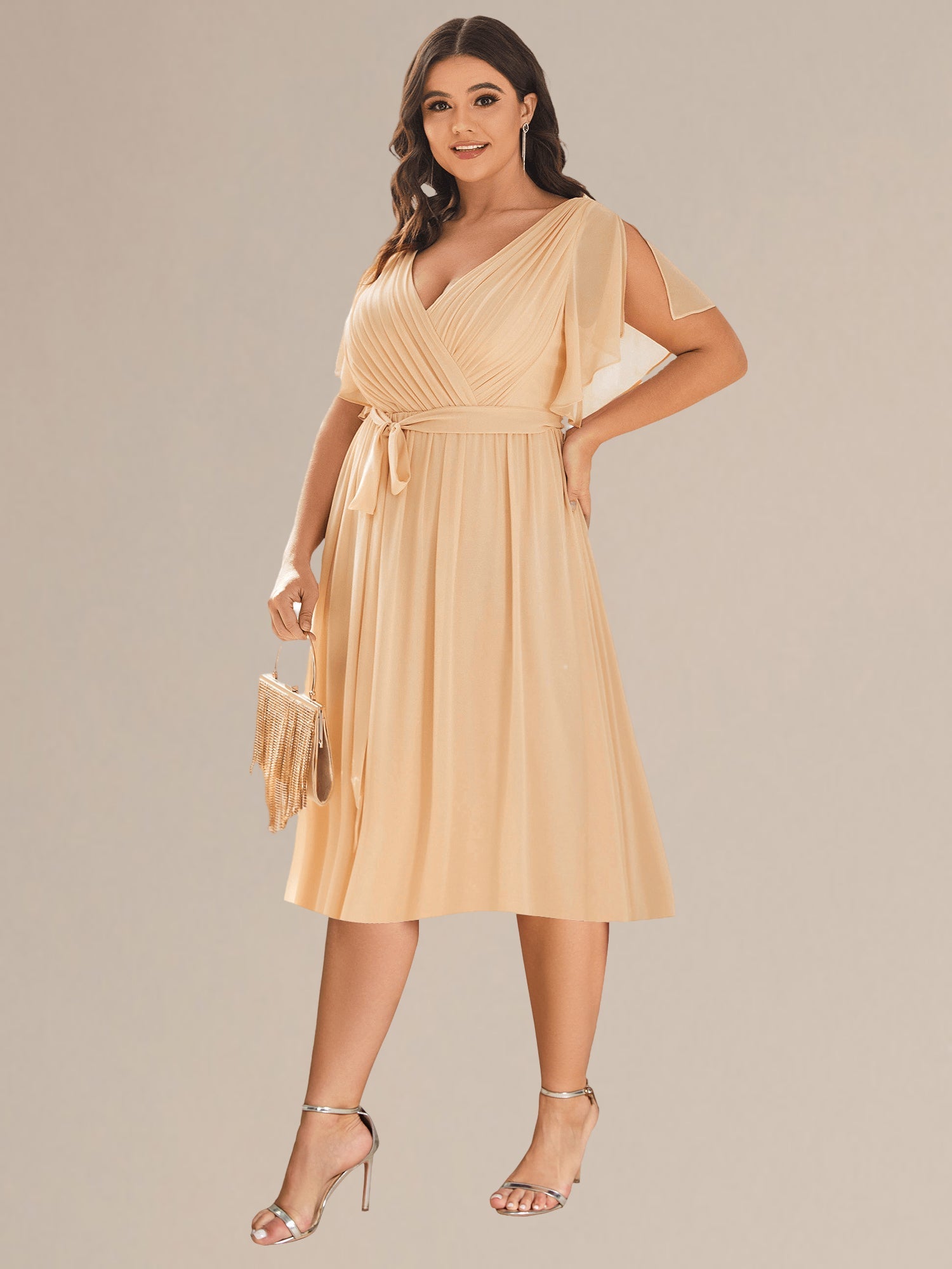 Robe d'invité de mariage trapèze en mousseline fluide à encolure ronde et longueur au genou #Couleur_Marine Fume