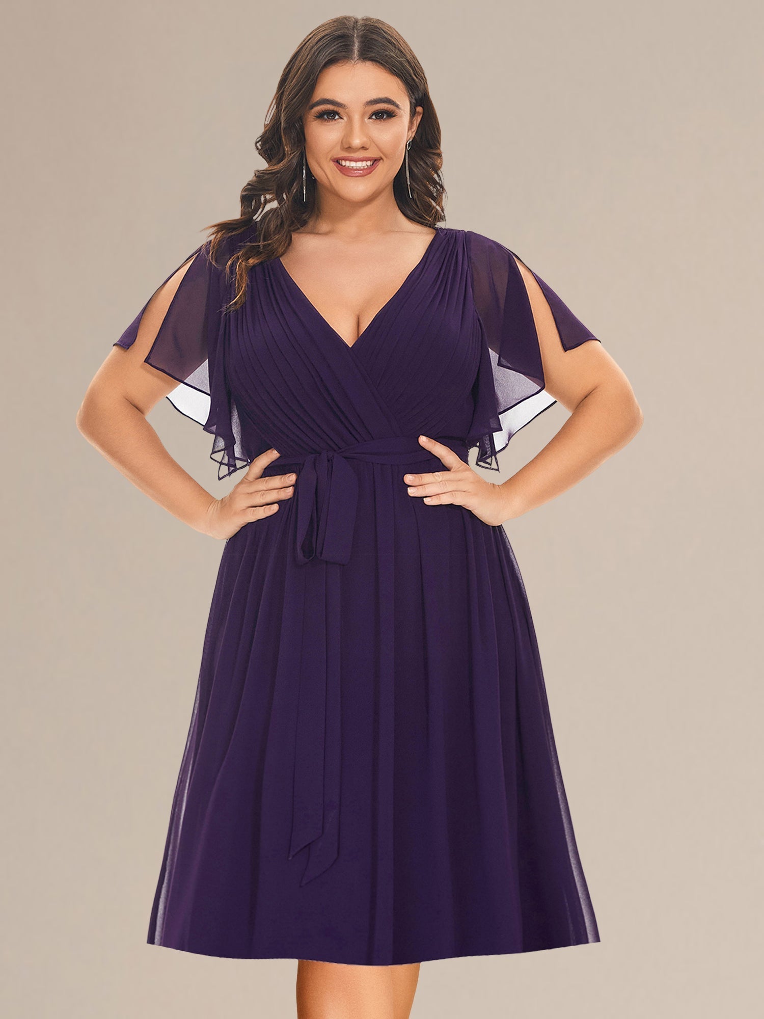Robe d'invité de mariage trapèze en mousseline fluide à encolure ronde et longueur au genou #Couleur_Bleu Marine