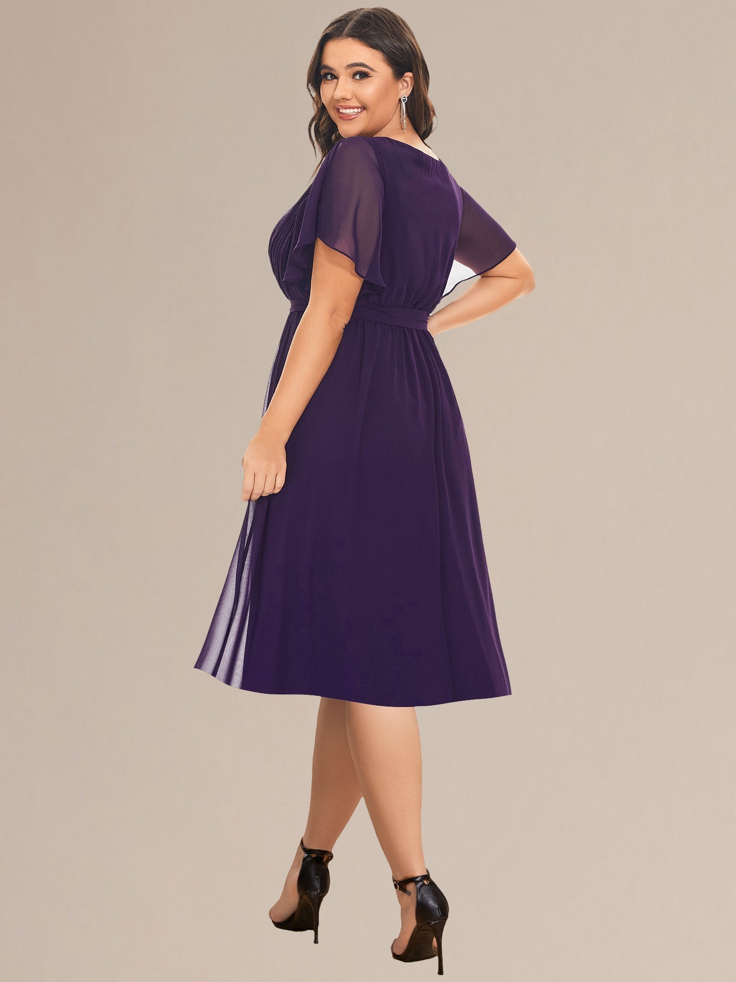 Robe d'invité de mariage trapèze en mousseline fluide à encolure ronde et longueur au genou #Couleur_Menthe Verte