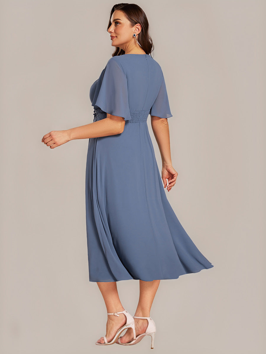 Robe de mariée trapèze à manches courtes avec appliqués plissés #Couleur_Marine Fume