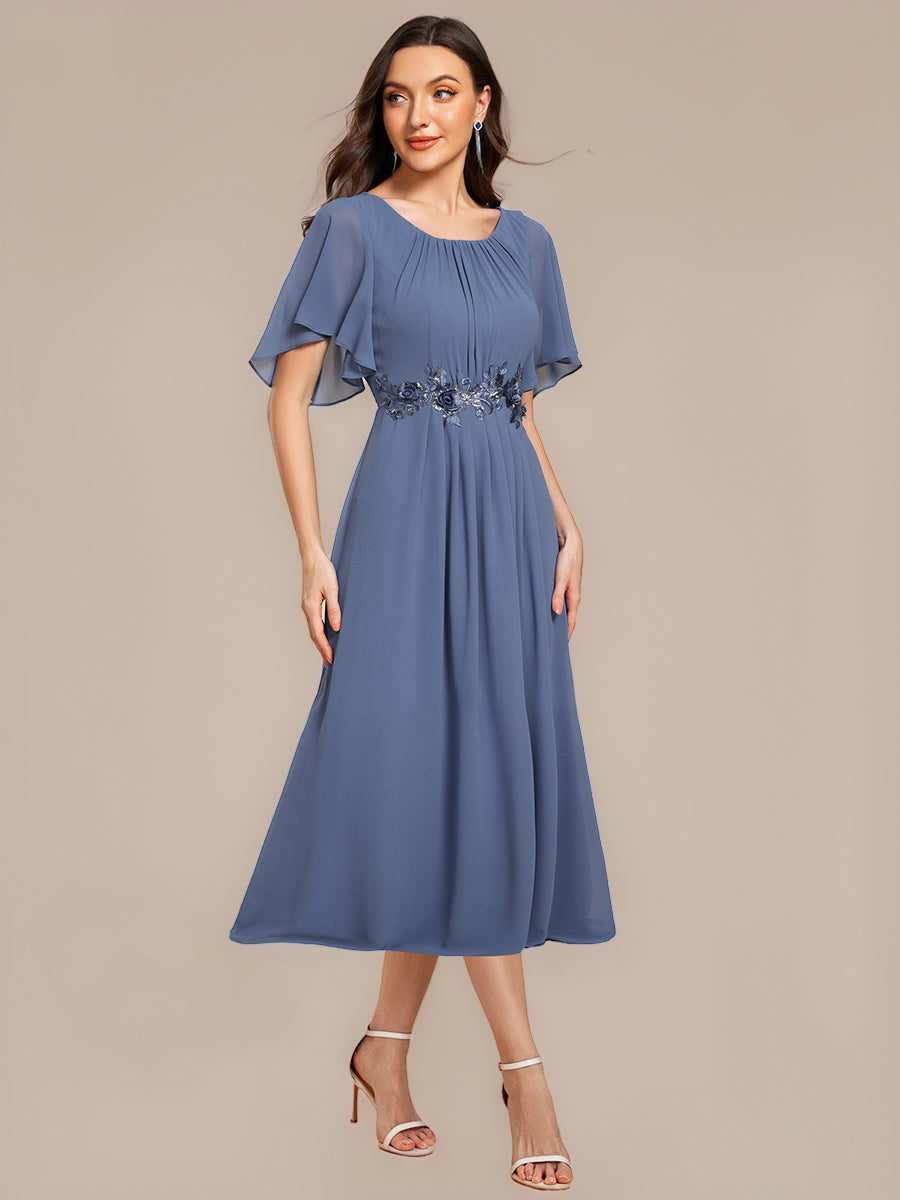 Robe de mariée trapèze à manches courtes avec appliqués plissés #Couleur_Marine Fume