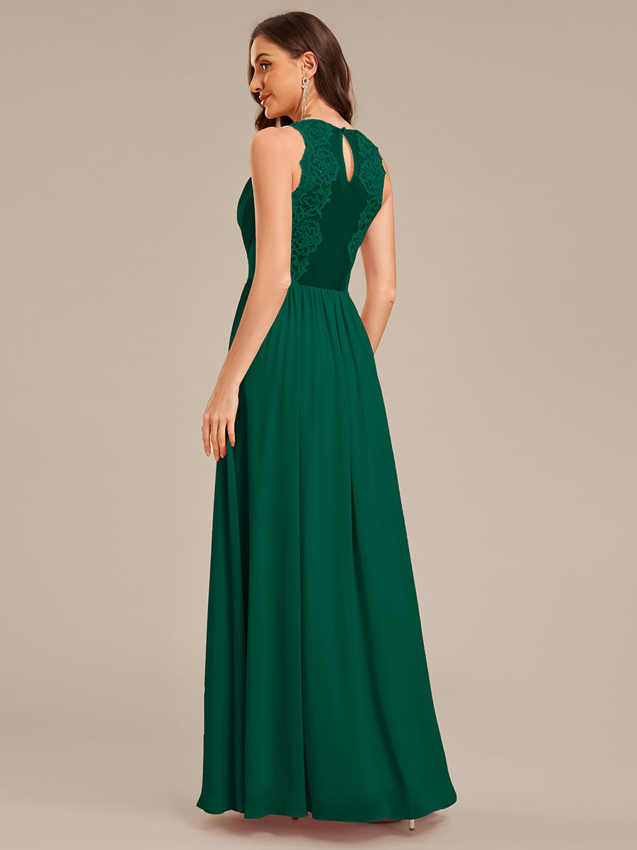 Robe d'invité de mariage trapèze en mousseline fluide à encolure ronde et longueur au genou #Couleur_Vert Fonce