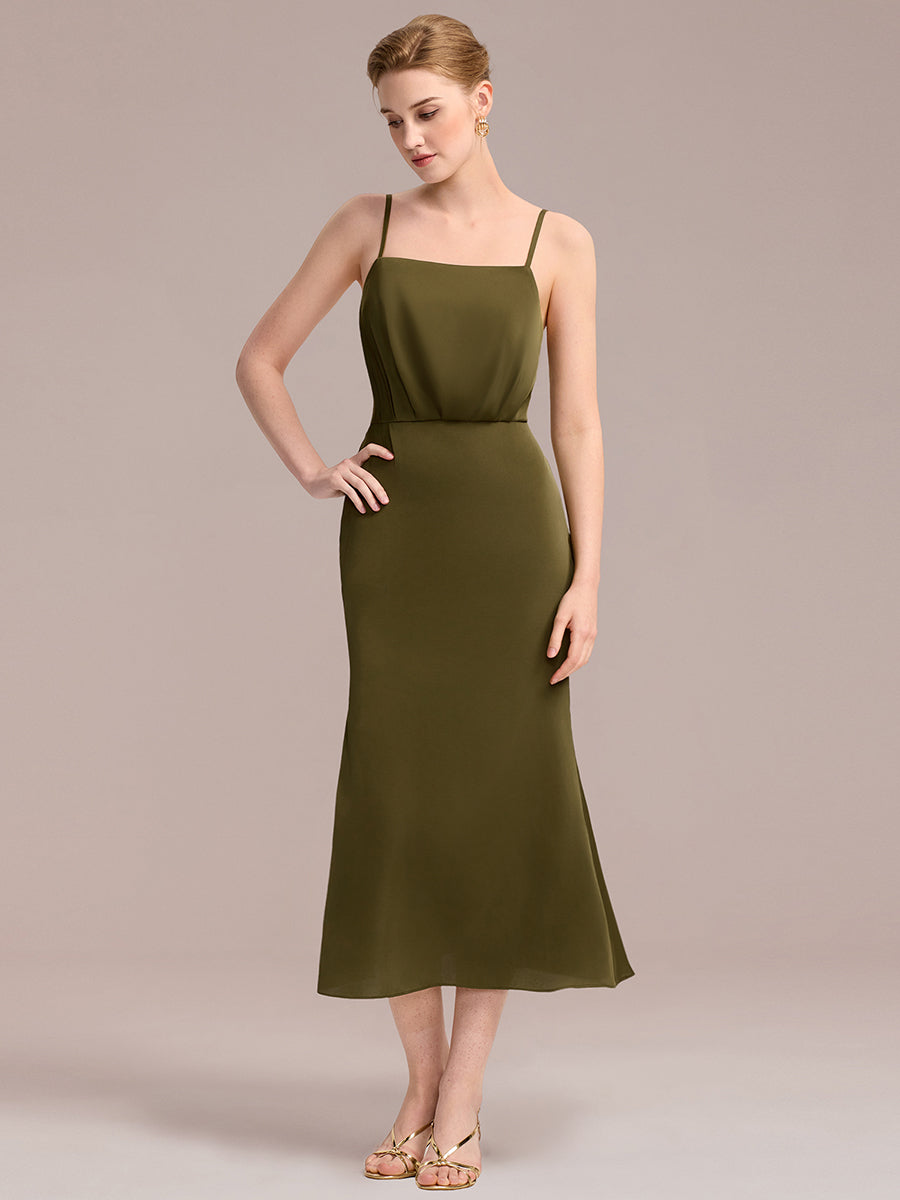 Robe D'invitée De Mariage Midi Olive À Fines Bretelles #Couleur_Vert Olive