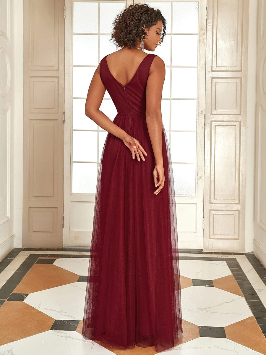 Robe de soirée longue à sequins et col en V sans manches #Couleur_Bordeaux Robe de soirée longue à sequins et col en V sans manches