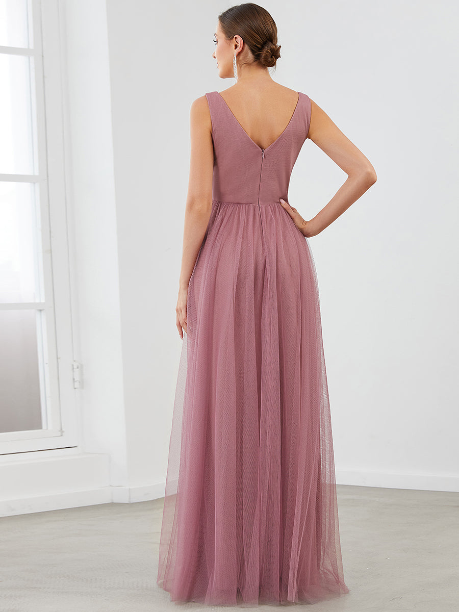 Robe de soirée longue à sequins et col en V sans manches #Couleur_Bordeaux Robe de soirée longue à sequins et col en V sans manches