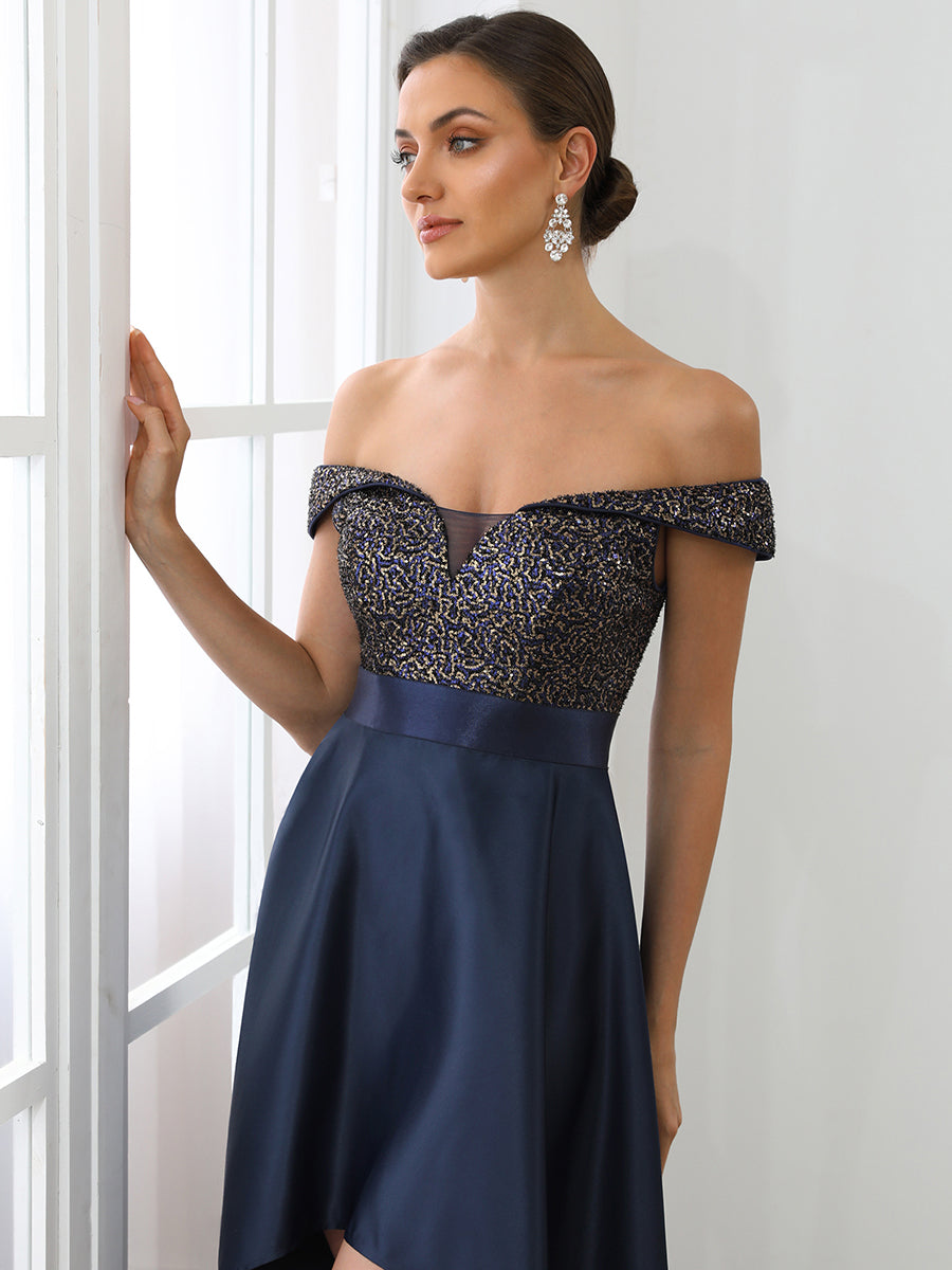 Robe de soirée mi-haute scintillante à épaules dénudées #Couleur_Bordeaux Robe de soirée mi-haute scintillante à épaules dénudées