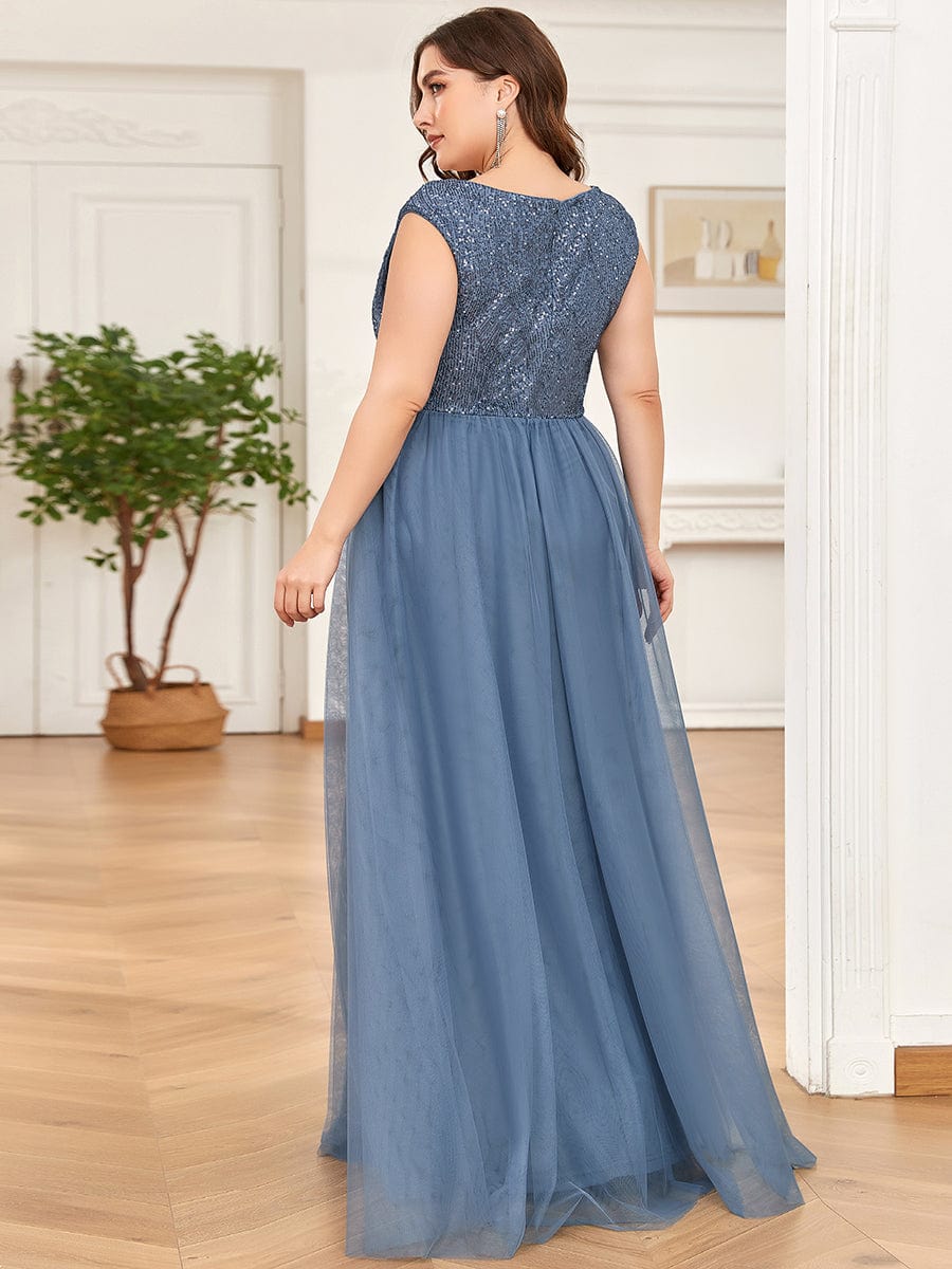 Robe de soirée longue plissée à col en V et à sequins sans manches #Couleur_Bordeaux Robe de soirée longue plissée à col en V et à sequins sans manches