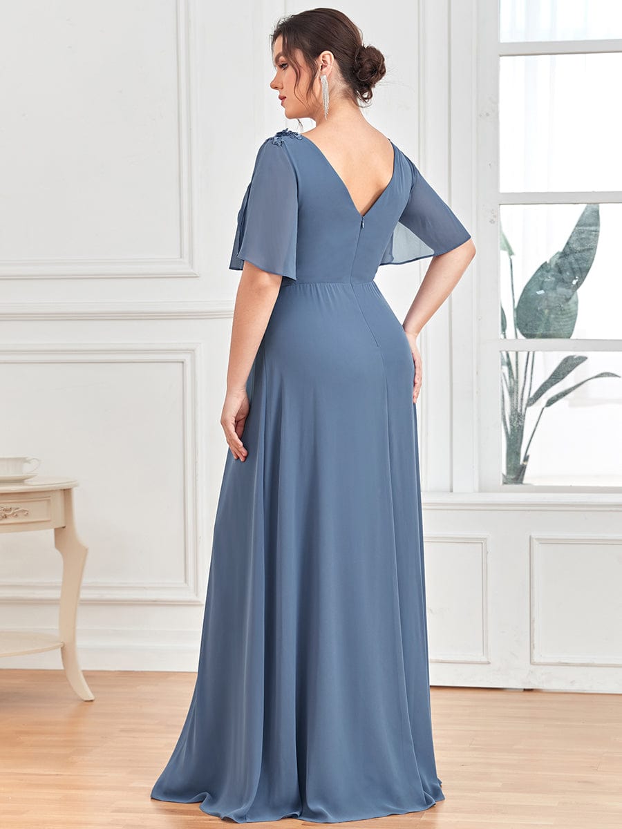 Robe de soirée Mousseline plissée à col en V et paillettes #Couleur_Marine Fume Robe de soirée Mousseline plissée à col en V et paillettes