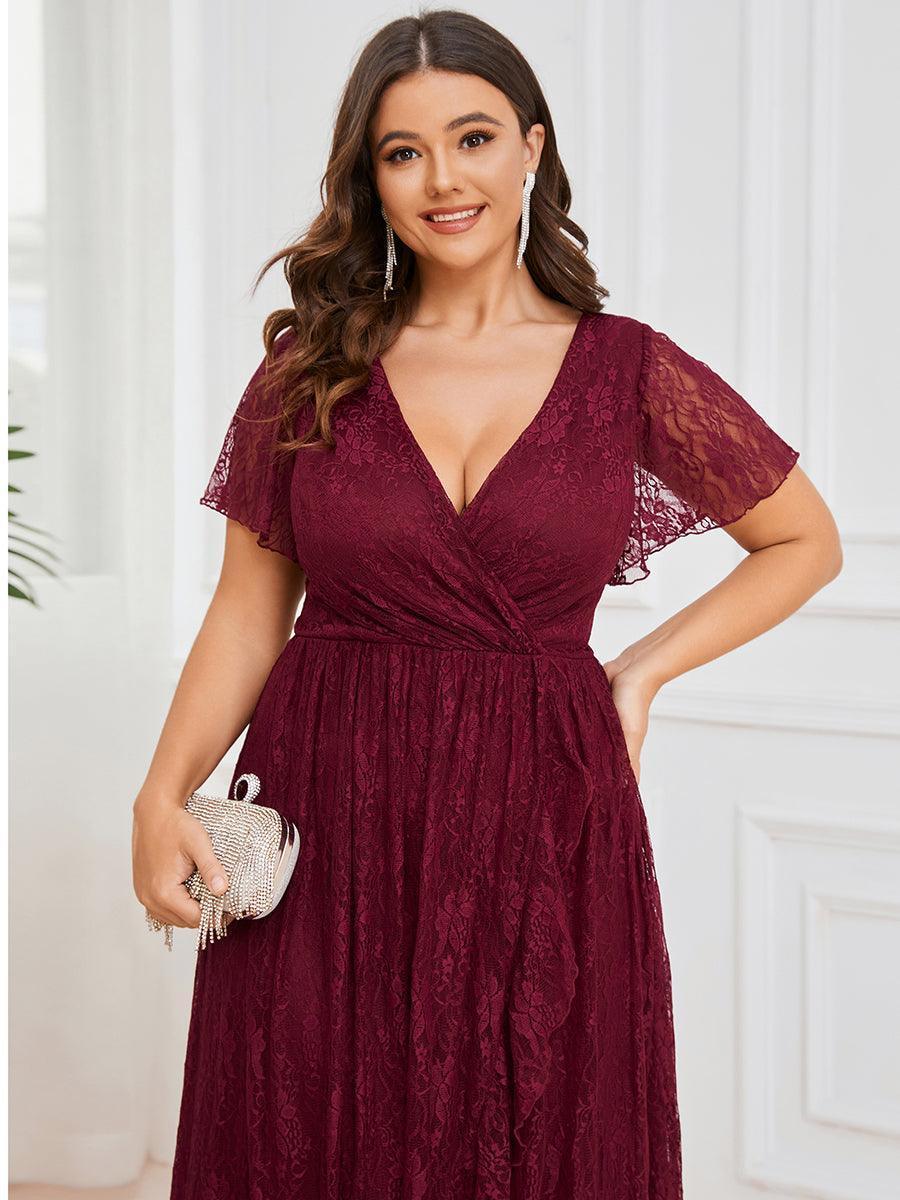 Robe de soirée en dentelle plissée à manches courtes et col en V #Couleur_Bordeaux