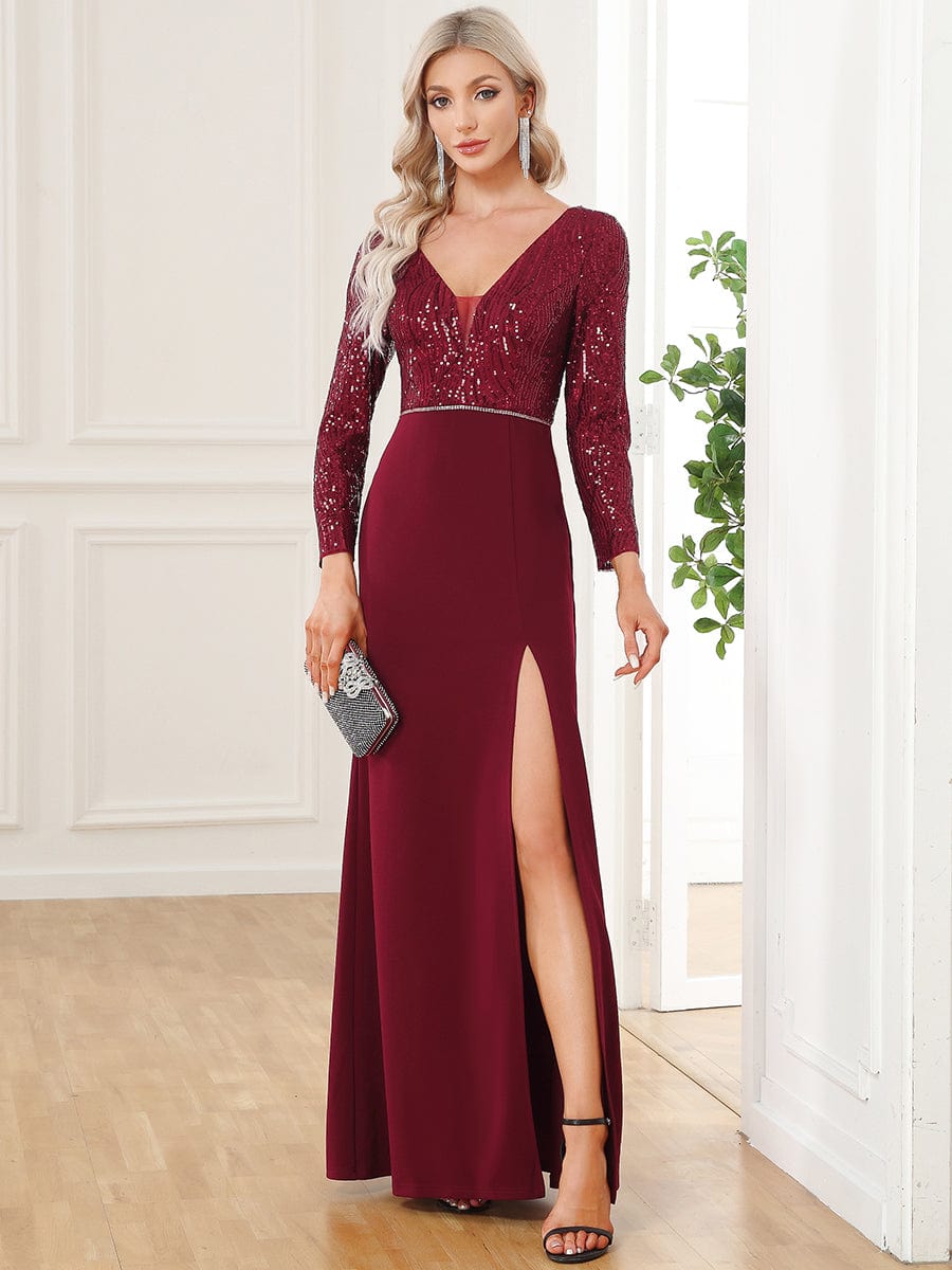 Robe de soirée à manches longues et col en V à paillettes #Couleur_Bordeaux Robe de soirée à manches longues et col en V à paillettes