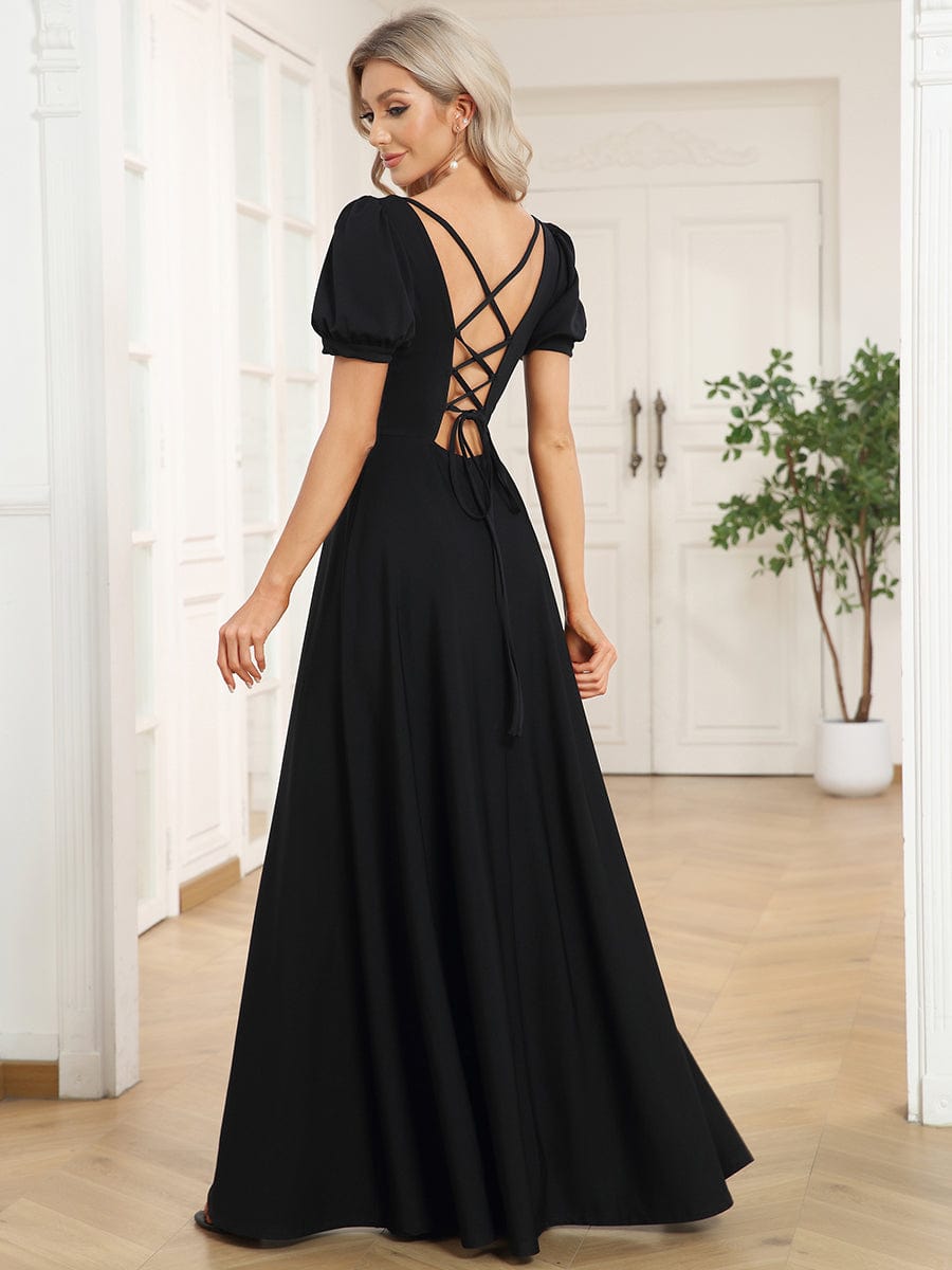 Robe de soirée trapèze à manches courtes et encolure carrée #Couleur_Noir Robe de soirée trapèze à manches courtes et encolure carrée