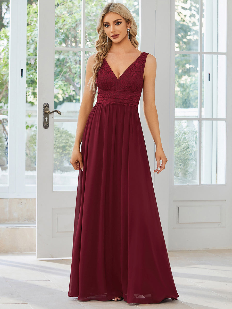 Robe de soirée sans manches à encolure en V taille plus fente haute et #Couleur_Bordeaux Robe de soirée sans manches à encolure en V taille plus longue au sol