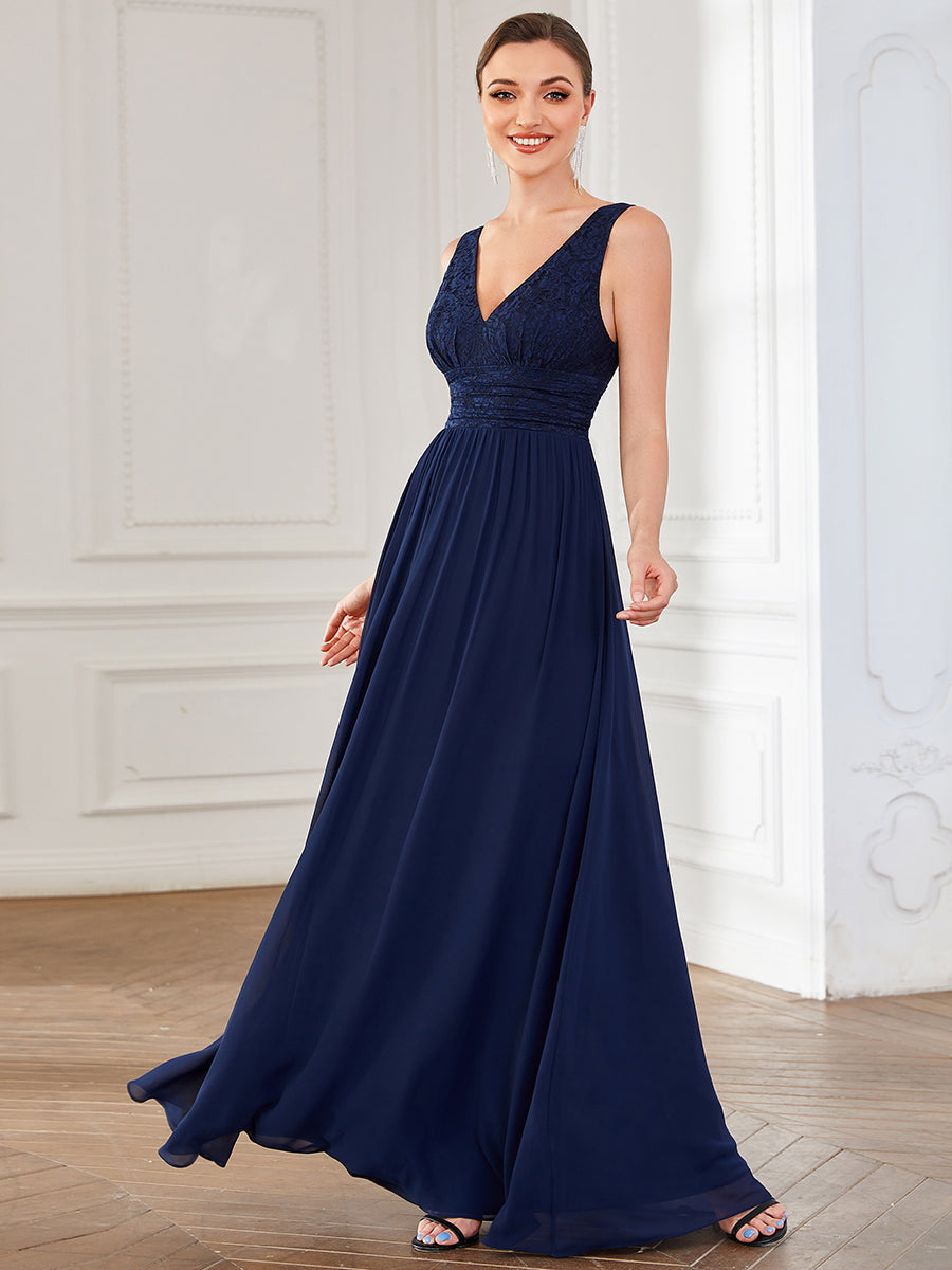 Robe de soirée sans manches à encolure en V taille plus fente haute et #Couleur_Bordeaux Robe de soirée sans manches à encolure en V taille plus longue au sol
