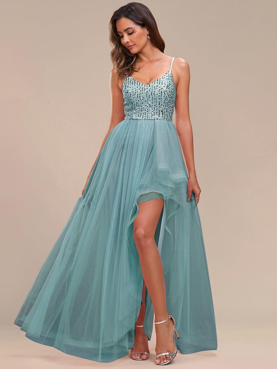 Robe de soirée A-Line en tulle haut-bas à sequins et bretelles fines #Couleur_Bleu Fume Robe de soirée A-Line en tulle haut-bas à sequins et bretelles fines