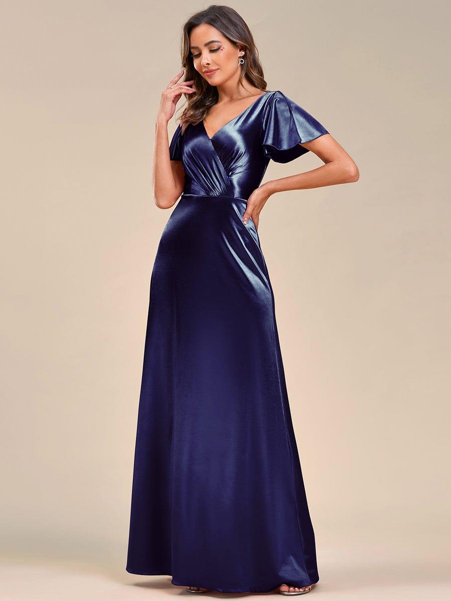 Robe de soirée en satin à manches volantées et col en V #Couleur_Bleu Marine Robe de soirée en satin à manches volantées et col en V