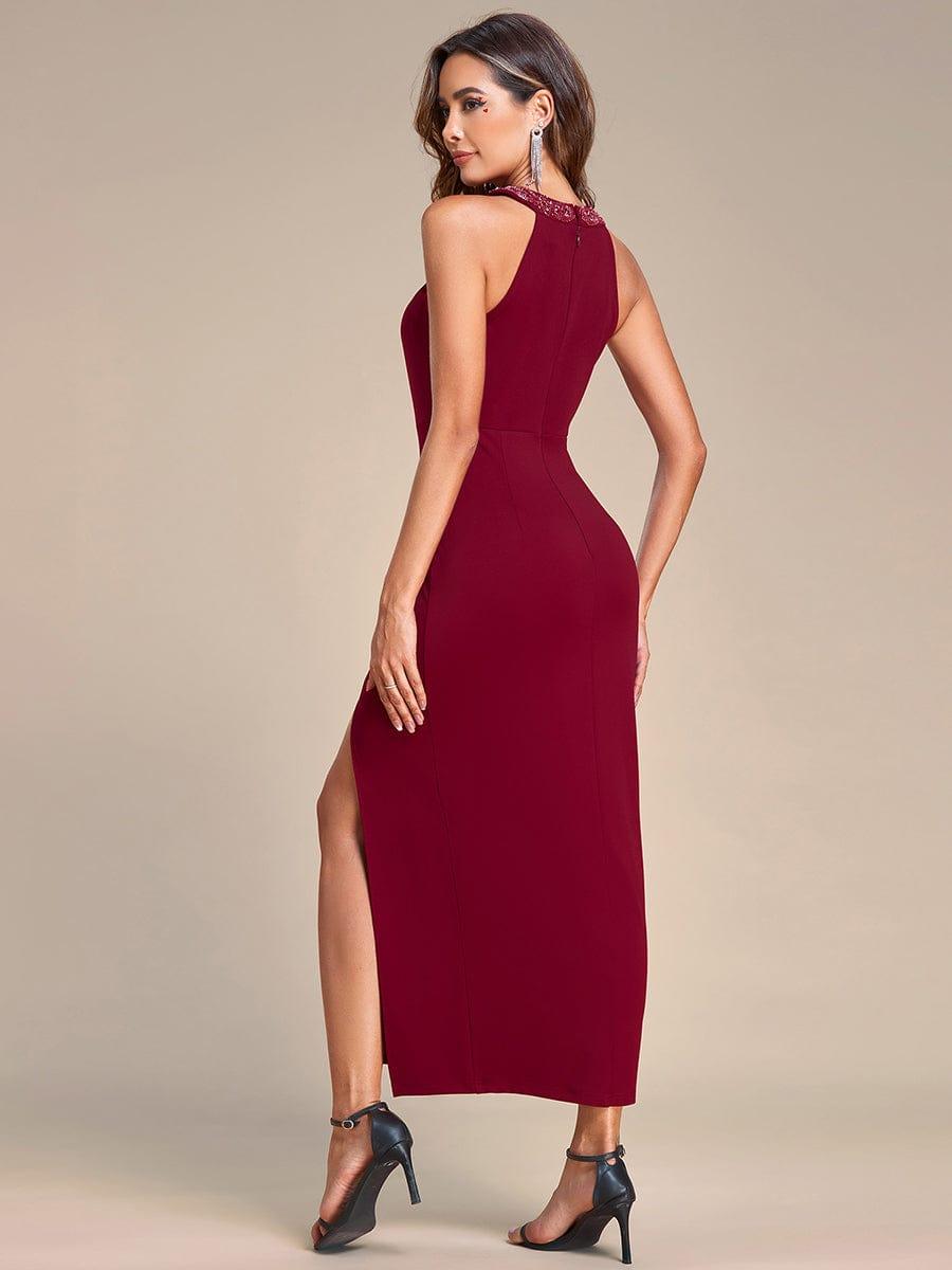 Robe de soirée à sequins plissés sans manches à col licou #Couleur_Bordeaux Robe de soirée à sequins plissés sans manches à col licou