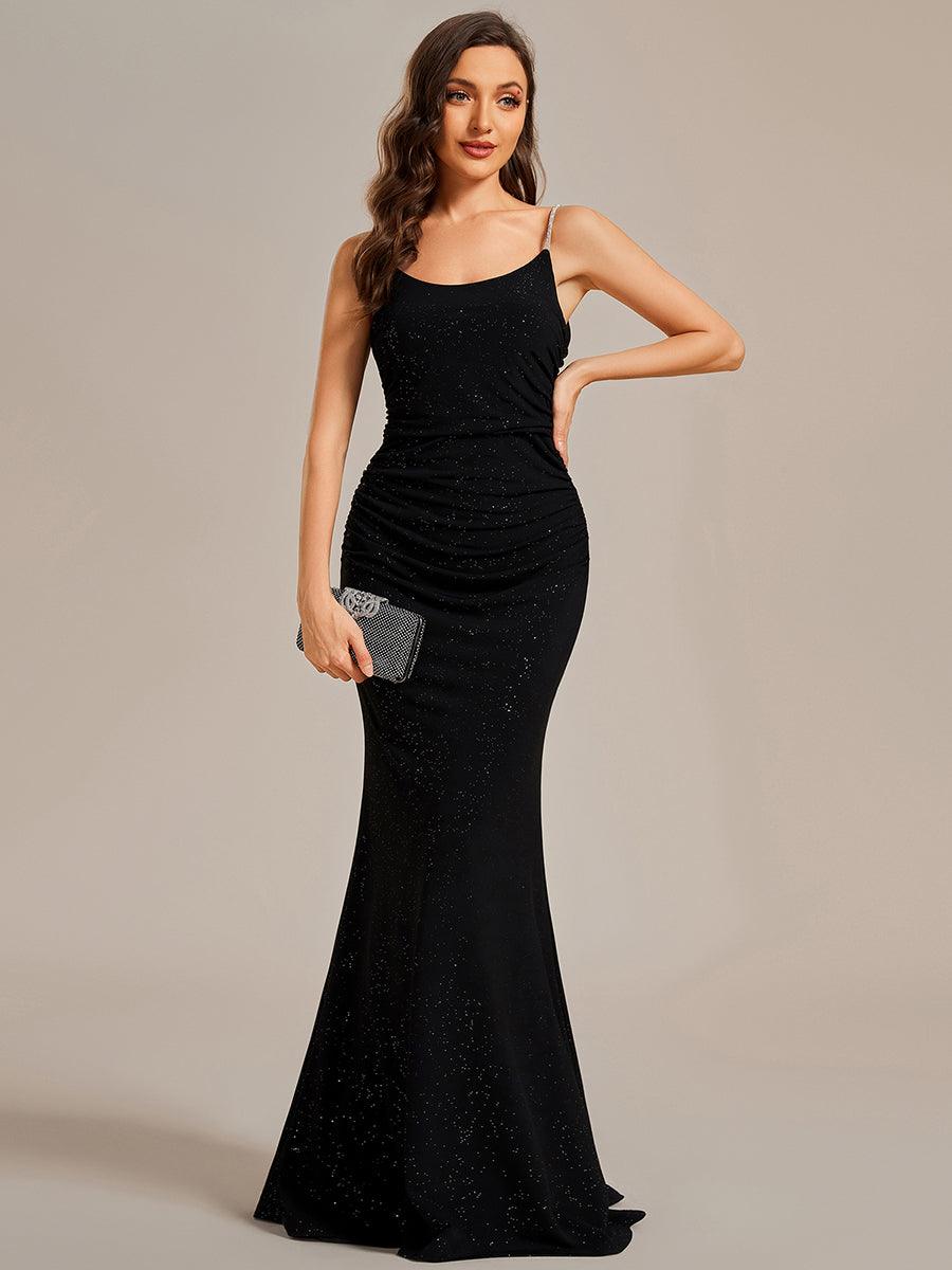 Robe de soirée moulante à paillettes scintillantes bretelles spaghetti dos ouvert#Couleur_Noir Robe de soirée moulante à paillettes scintillantes bretelles spaghetti dos ouvert