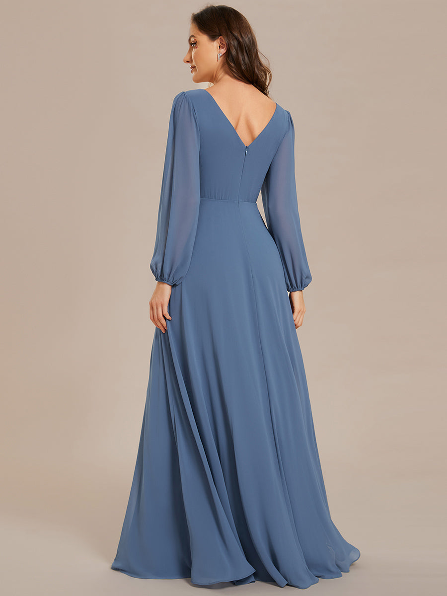 Robe de soirée plissée en mousseline de soie double col en V manches longues ceinture brillante #Couleur_Marine Fume Robe de soirée plissée en mousseline de soie double col en V manches longues ceinture brillante