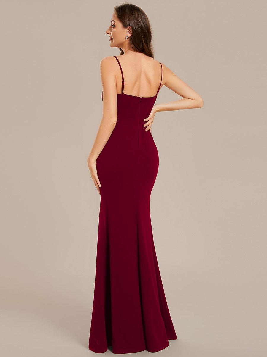 Robe de soirée moulante simple à bretelles spaghetti et fente haute avec strass #Couleur_Bordeaux