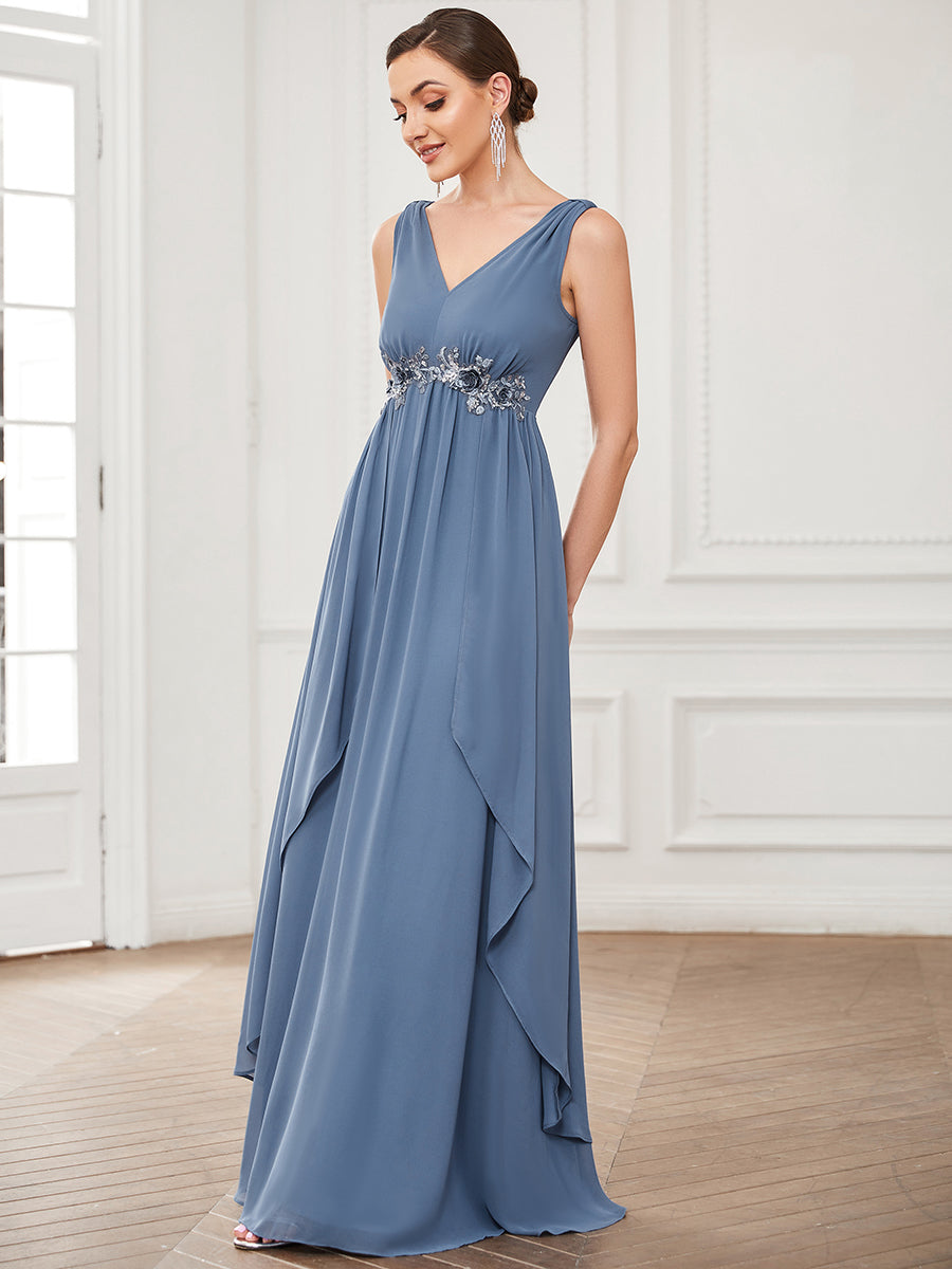 Robe de soirée trapèze en mousseline de soie à col en V et sans manches #Couleur_Marine Fume Robe de soirée trapèze en mousseline de soie à col en V et sans manches