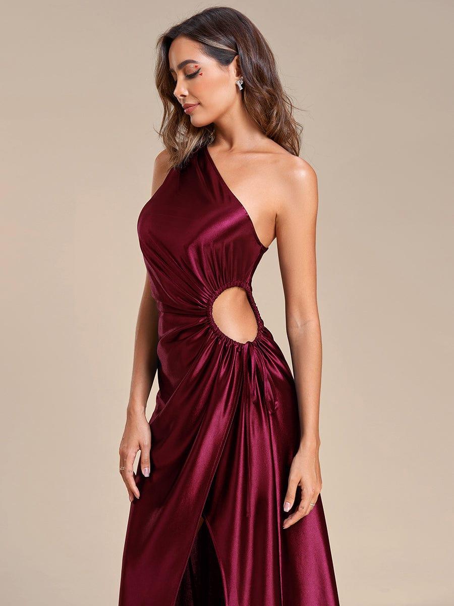 Robe Mariage Invitée en satin avec ceinture élastique à épaules dénudées #Couleur_Vert Fonce Robe Mariage Invitée en satin avec ceinture élastique à épaules dénudées