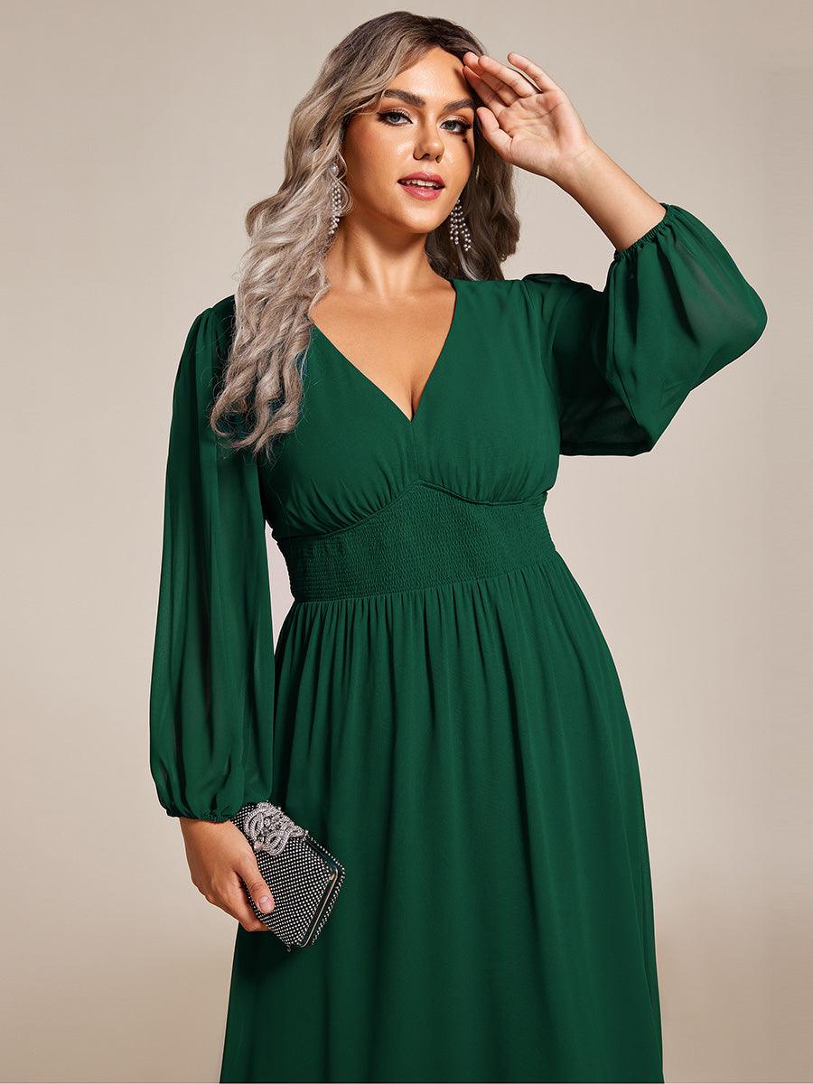 Robe invité mariage mi-longue élégante à col en V et manches longues #Couleur_Vert Fonce