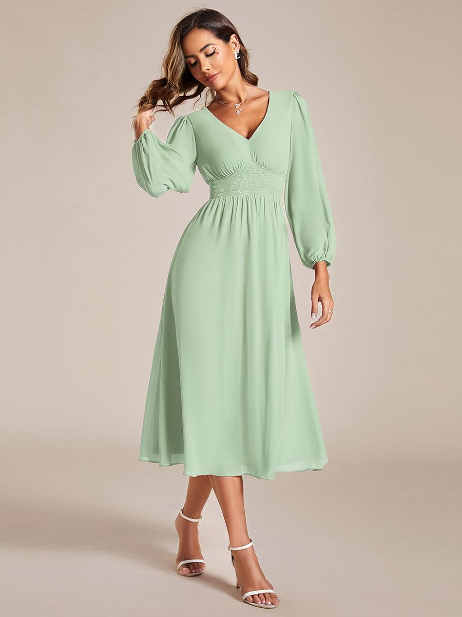 Robe invité mariage mi-longue élégante à col en V et manches longues #Couleur_Menthe Verte