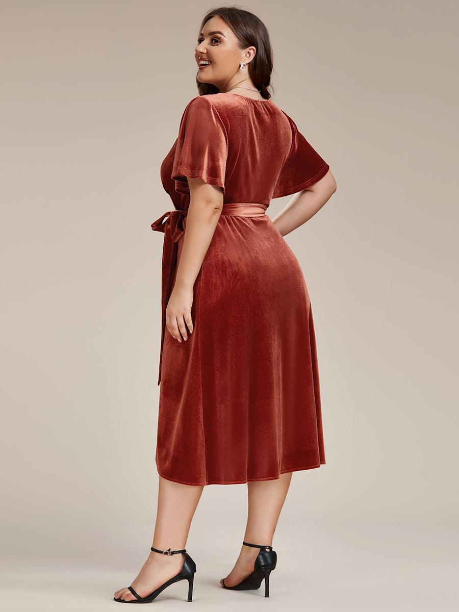 Grande taille Robe d'invité de mariage mi-longue en velours type une pièce manches courtes col en V #Couleur_Rouge Brique