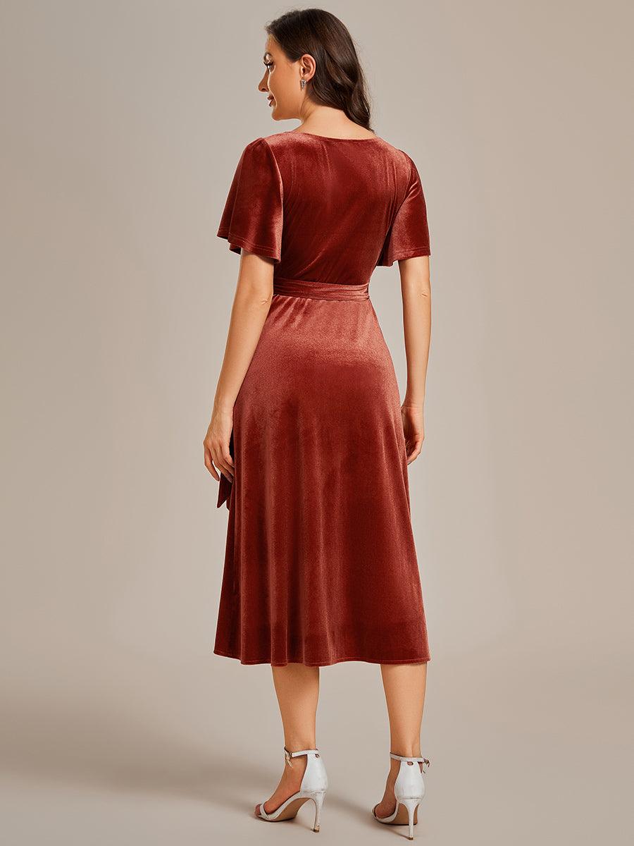 Robe d'invité de mariage mi-longue en velours type une pièce manches courtes col en V #Couleur_Rouge Brique
