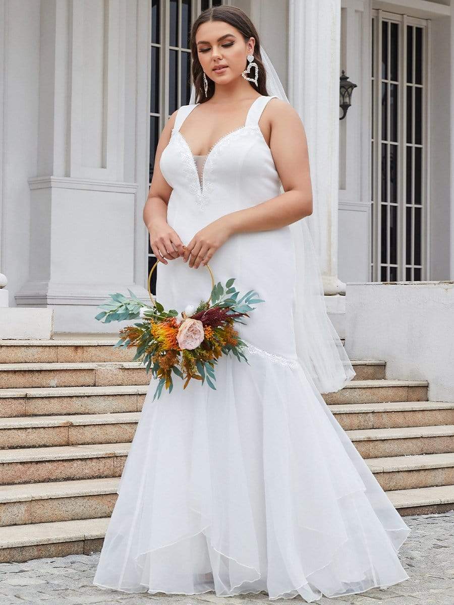 Robe de mariée en queue de poisson sans manches à col en V de grande taille #Couleur_Creme Robe de mariée en queue de poisson sans manches à col en V de grande taille