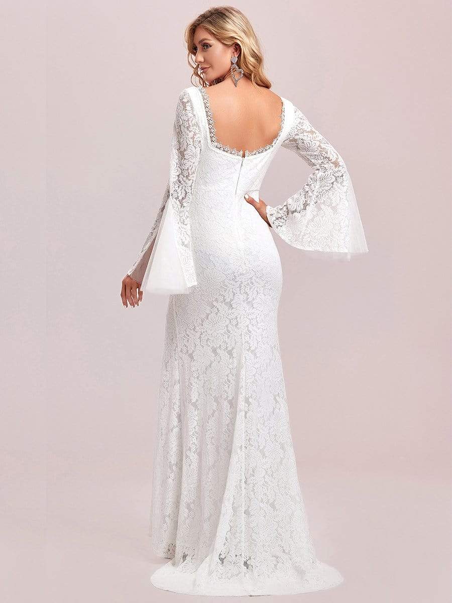 Robe de mariée fendue à manches longues et poignets cloche #Couleur_Blanc Robe de mariée fendue à manches longues et poignets cloche