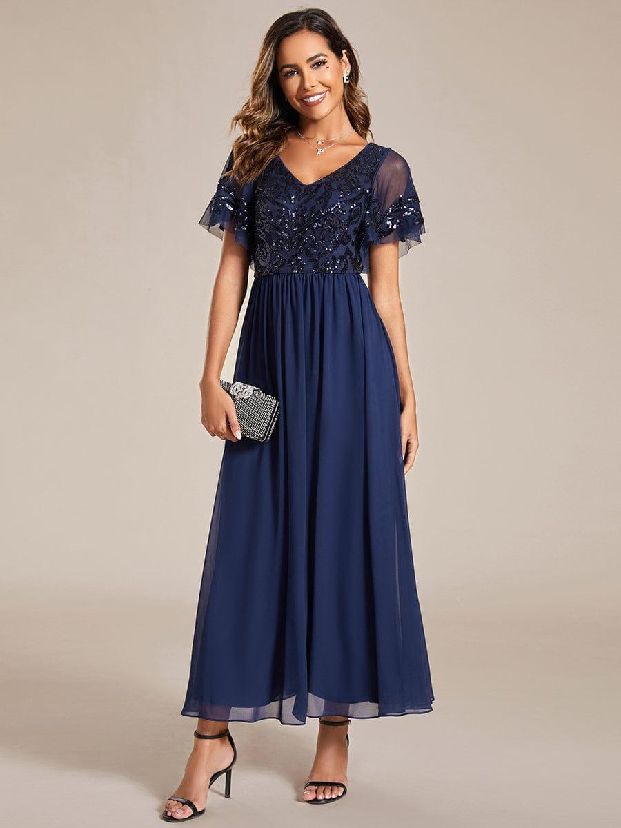 Robe Mère de la Mariée en mousseline à manches courtes et encolure en V #Couleur_Bordeaux Robe Mère de la Mariée en mousseline à manches courtes et encolure en V