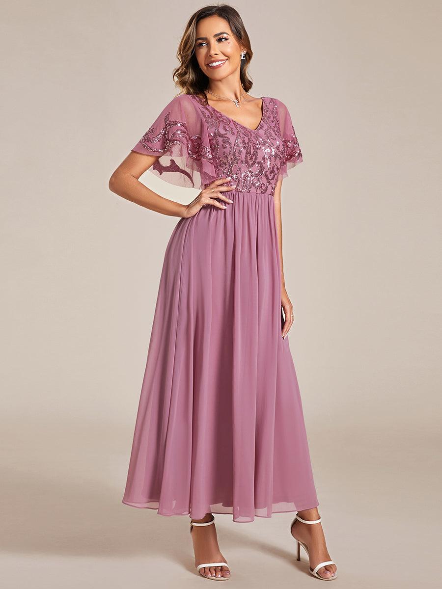 Robe Mère de la Mariée en mousseline à manches courtes et encolure en V #Couleur_Bordeaux Robe Mère de la Mariée en mousseline à manches courtes et encolure en V