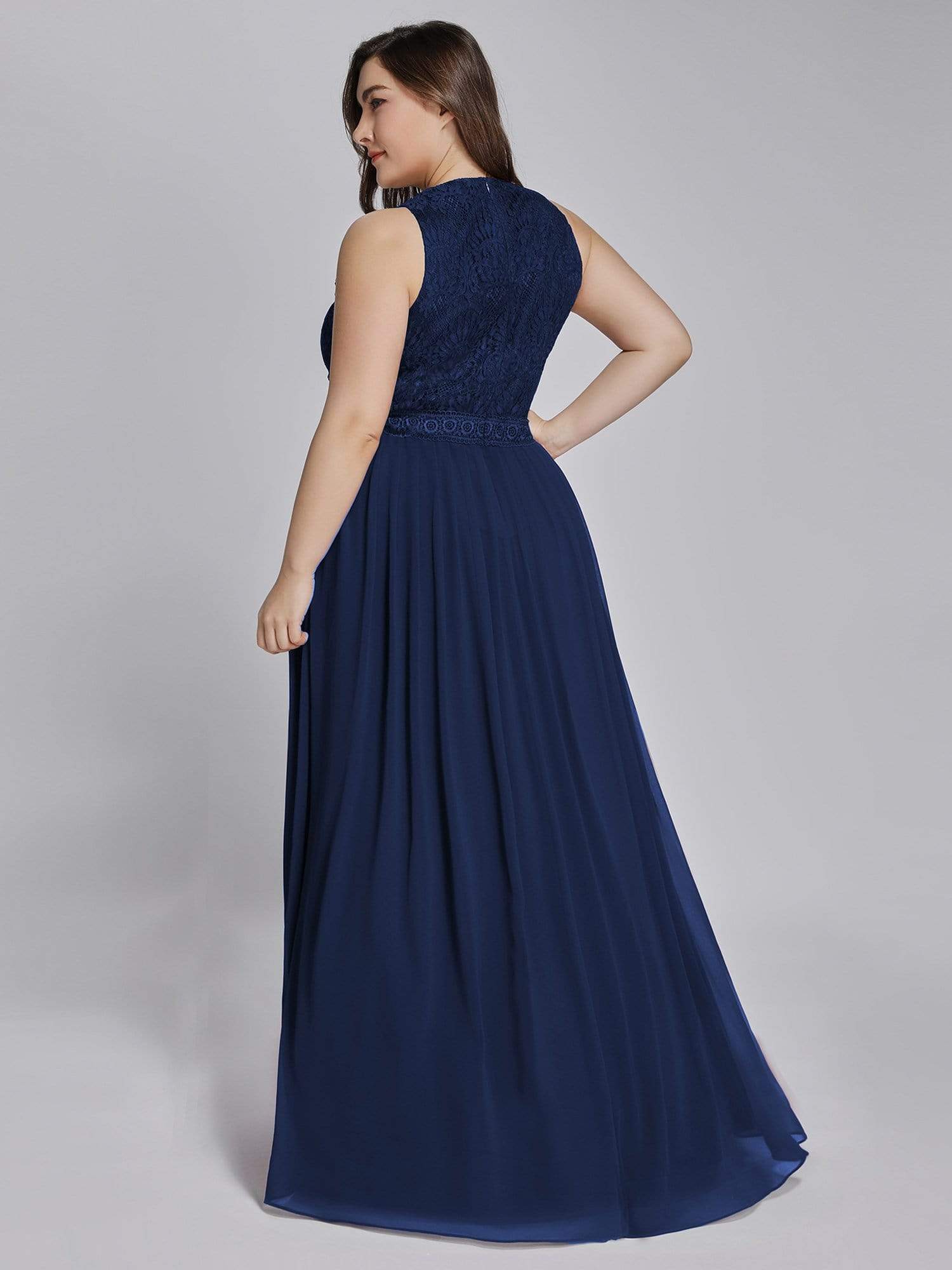 Robe de Soirée longue Taille Haute en Dentelle sans Manches #Couleur_Bleu Marine Robe de Soirée longue Taille Haute en Dentelle sans Manches