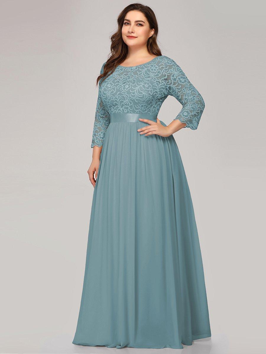 Robe de demoiselle d'honneur en grande taille dentelle transparente et demi-manche #Couleur_Bleu Fume