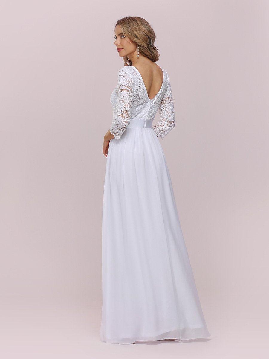 Robe de mariée simple et décontractée en dentelle et mousseline pour le mariage #Couleur_Blanc Robe de mariée simple et décontractée en dentelle et mousseline pour le mariage
