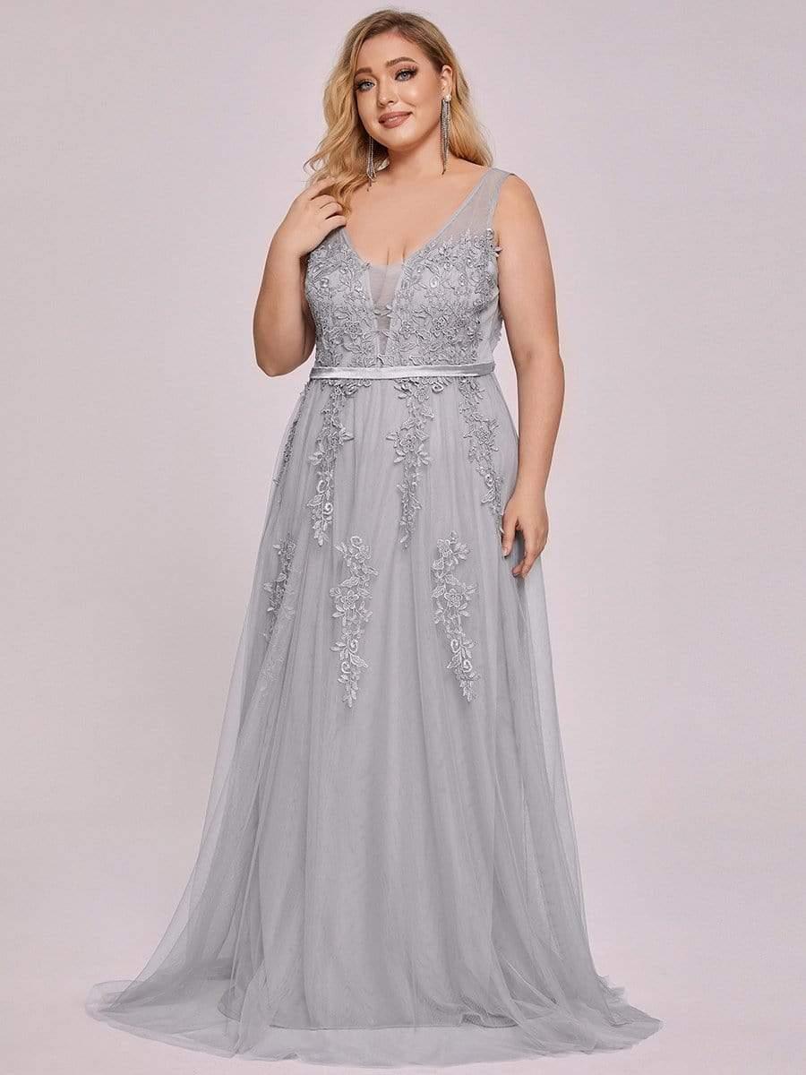 Robe de soirée en tulle fluide sans manches avec appliques élégantes de grande taille #Couleur_Gris