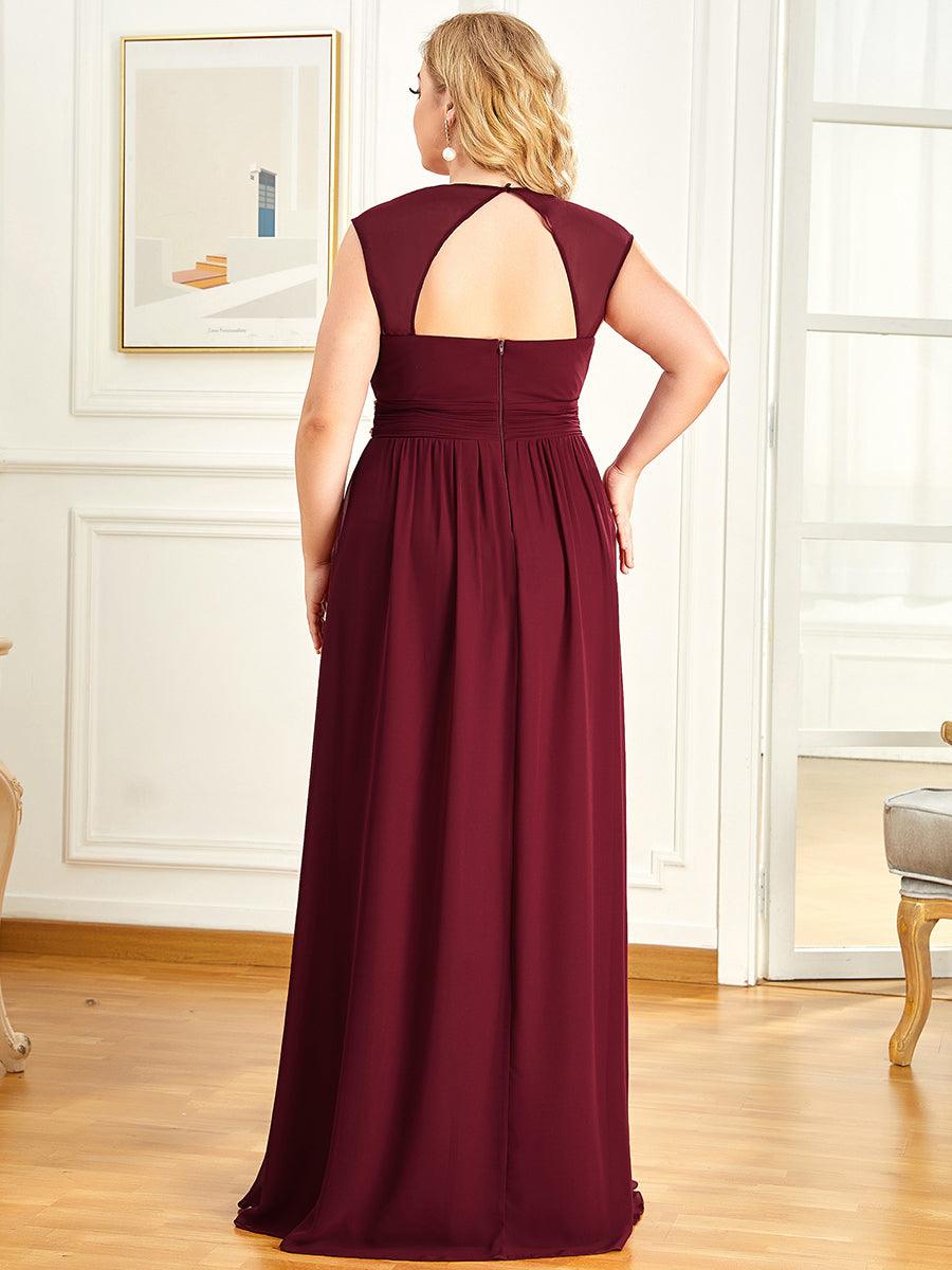 Robe de Soirée A-ligne en Mousseline de Soie avec Ceinture Perlée et Col en V de Grande Taille #Couleur_Bordeaux