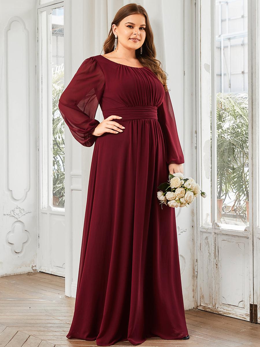 Robe de demoiselle d'honneur plissée à manches longues transparente de grande taille #Couleur_Bordeaux Robe de demoiselle d'honneur plissée à manches longues transparente de grande taille