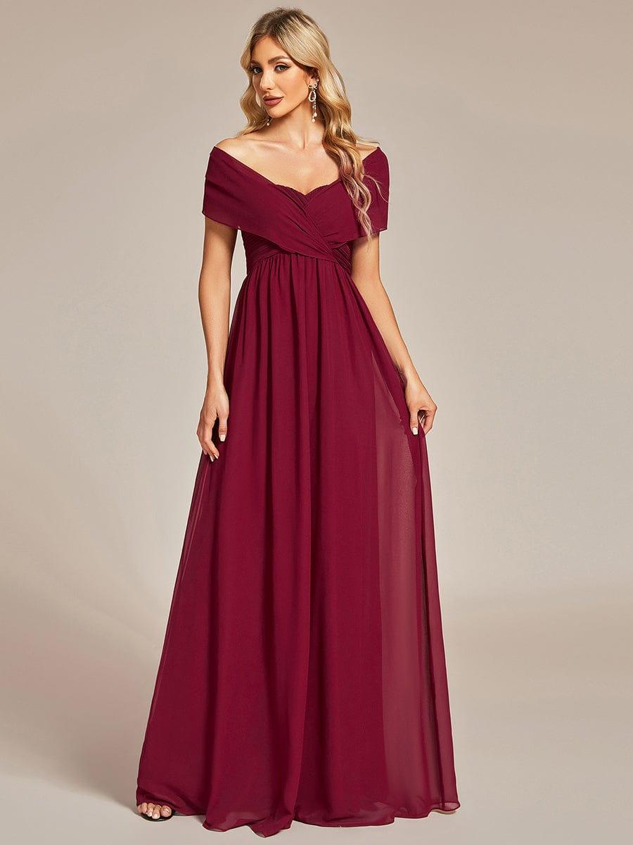 Robe demoiselle d'honneur multi-positions froncée en mousseline #Couleur_Bordeaux Robe demoiselle d'honneur multi-positions froncée en mousseline
