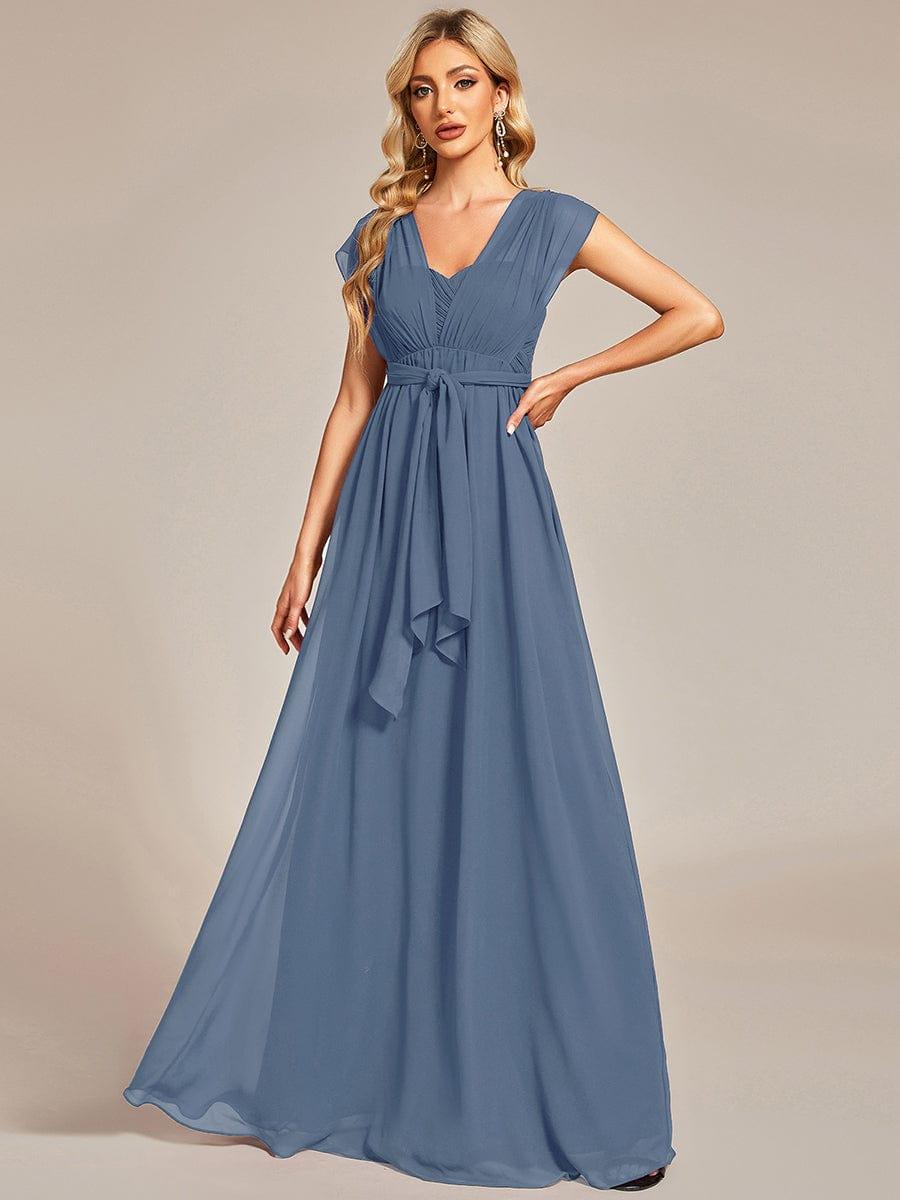 Robe demoiselle d'honneur multi-positions froncée en mousseline #Couleur_Bordeaux Robe demoiselle d'honneur multi-positions froncée en mousseline