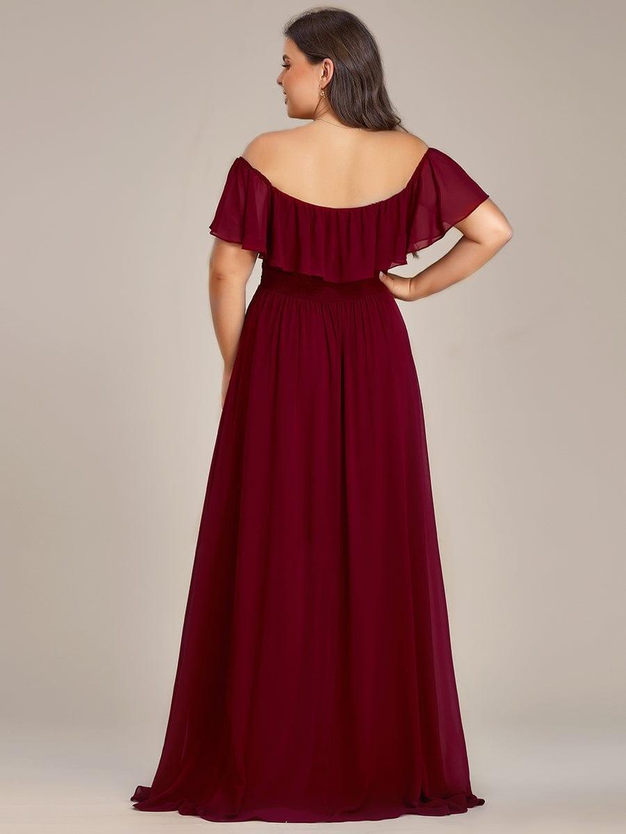 Robe demoiselle d'honneur fluide en mousseline épaules dénudées grande taille #couleur_Orchidee Robe demoiselle d'honneur fluide en mousseline épaules dénudées grande taille