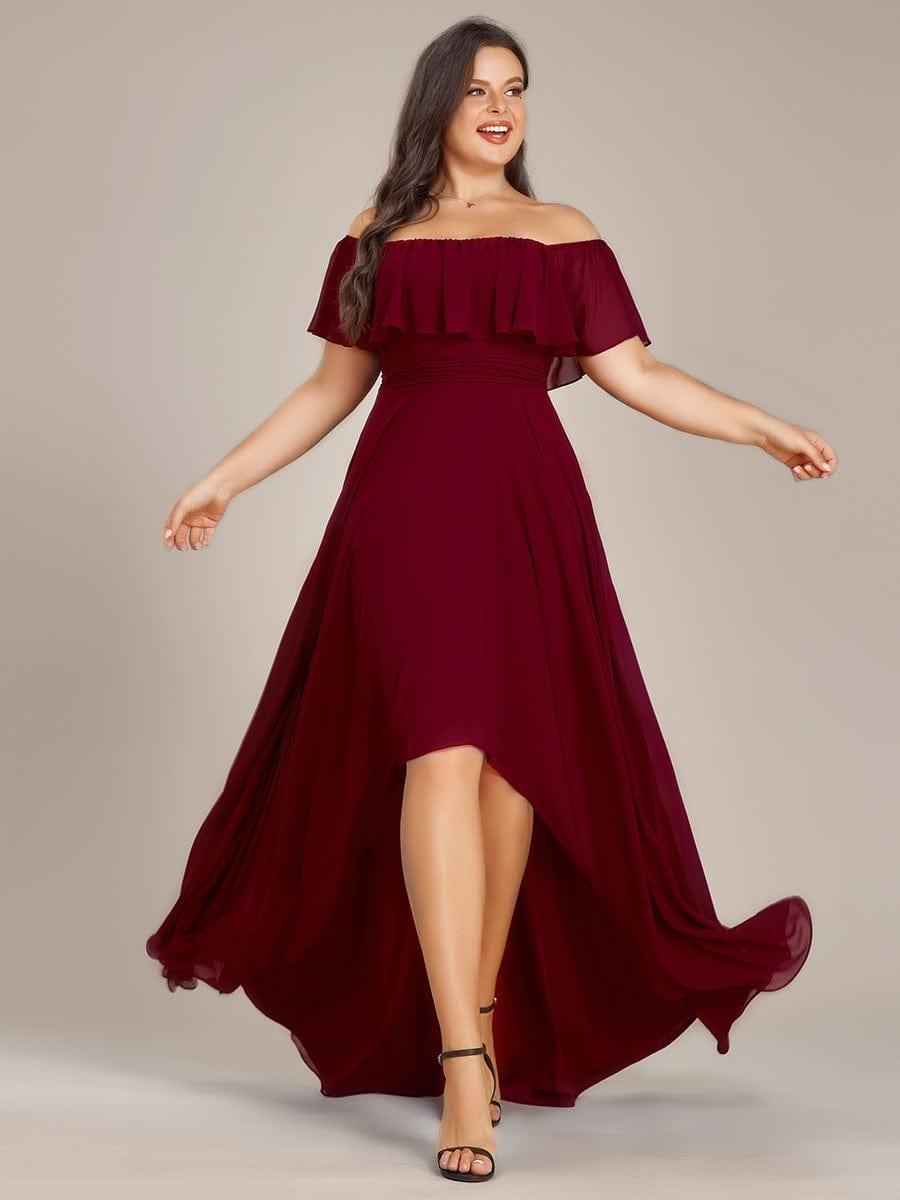Robe demoiselle d'honneur fluide en mousseline épaules dénudées grande taille #couleur_Orchidee Robe demoiselle d'honneur fluide en mousseline épaules dénudées grande taille