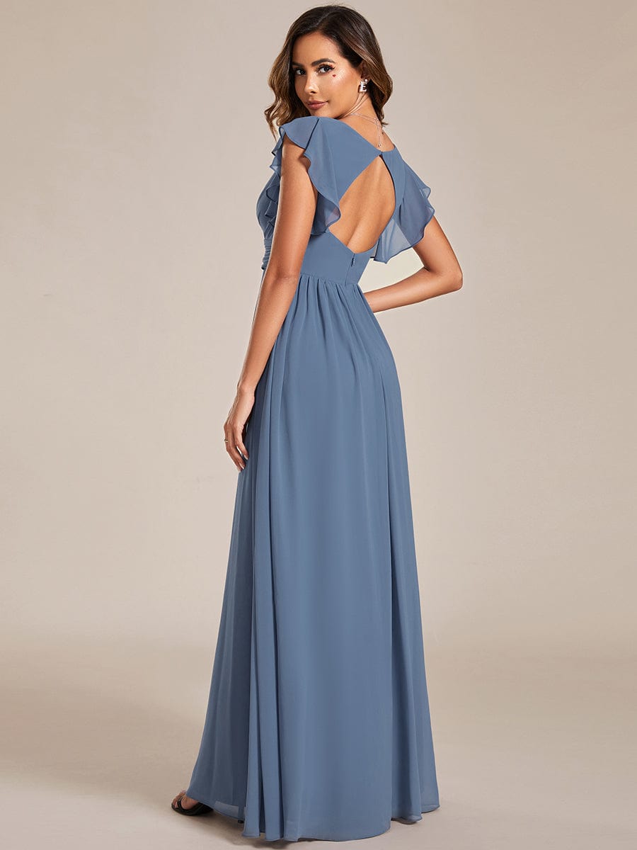 Robe demoiselle d'honneur en mousseline manches plissées avec découpe au dos #Couleur_Bordeaux Robe demoiselle d'honneur en mousseline manches plissées avec découpe au dos