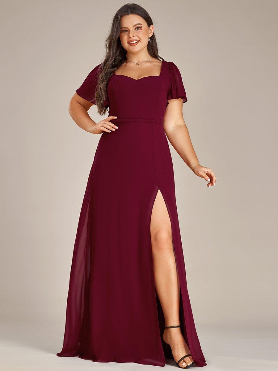 Robe demoiselle d'honneur maxi en mousseline à fente haute de grande taille #Couleur_Bordeaux Robe demoiselle d'honneur maxi en mousseline à fente haute de grande taille