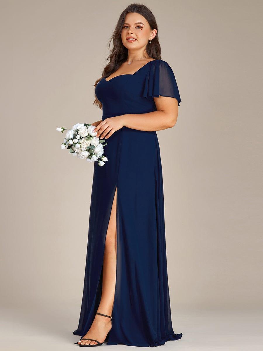 Robe demoiselle d'honneur maxi en mousseline à fente haute de grande taille #Couleur_Bordeaux Robe demoiselle d'honneur maxi en mousseline à fente haute de grande taille