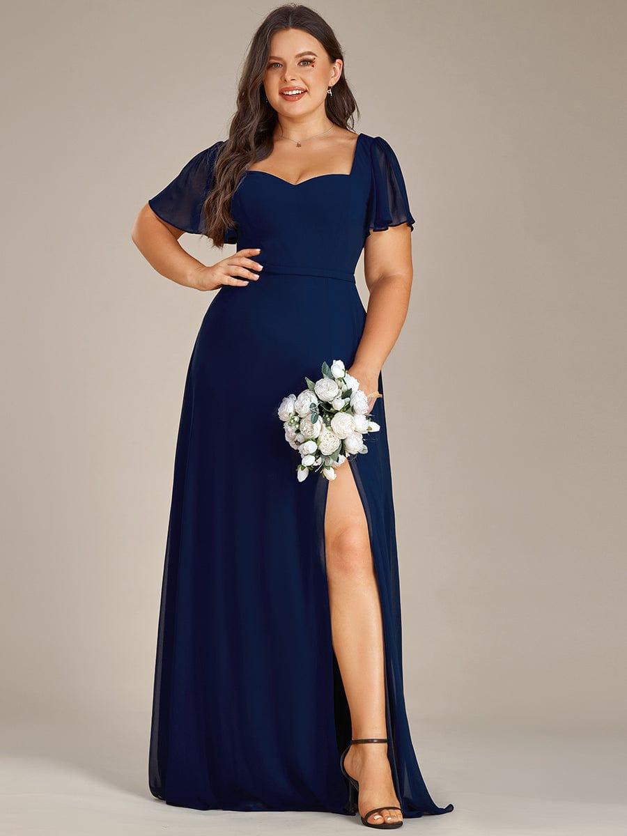 Robe demoiselle d'honneur maxi en mousseline à fente haute de grande taille #Couleur_Bordeaux Robe demoiselle d'honneur maxi en mousseline à fente haute de grande taille