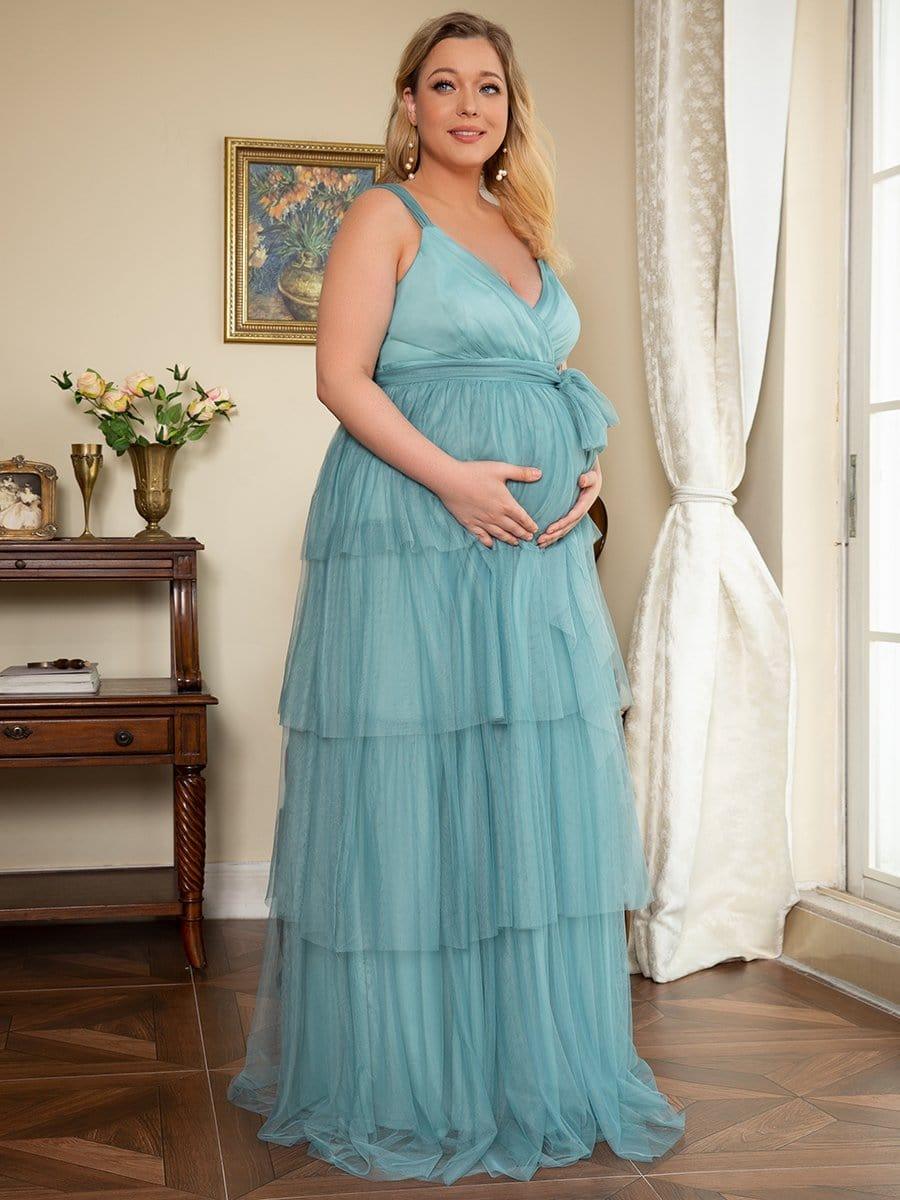 Color=Rose | Robe de Grossesse Longue en Tulle Superposé à Côtes Mi-Longues Sans Manches en V Profond de Grande Taille-Rose 1 Color=Bleu poussiéreux | Robe de Grossesse Longue en Tulle Superposé à Côtes Mi-Longues Sans Manches en V Profond de Grande Taille-Bleu poussiéreux 1