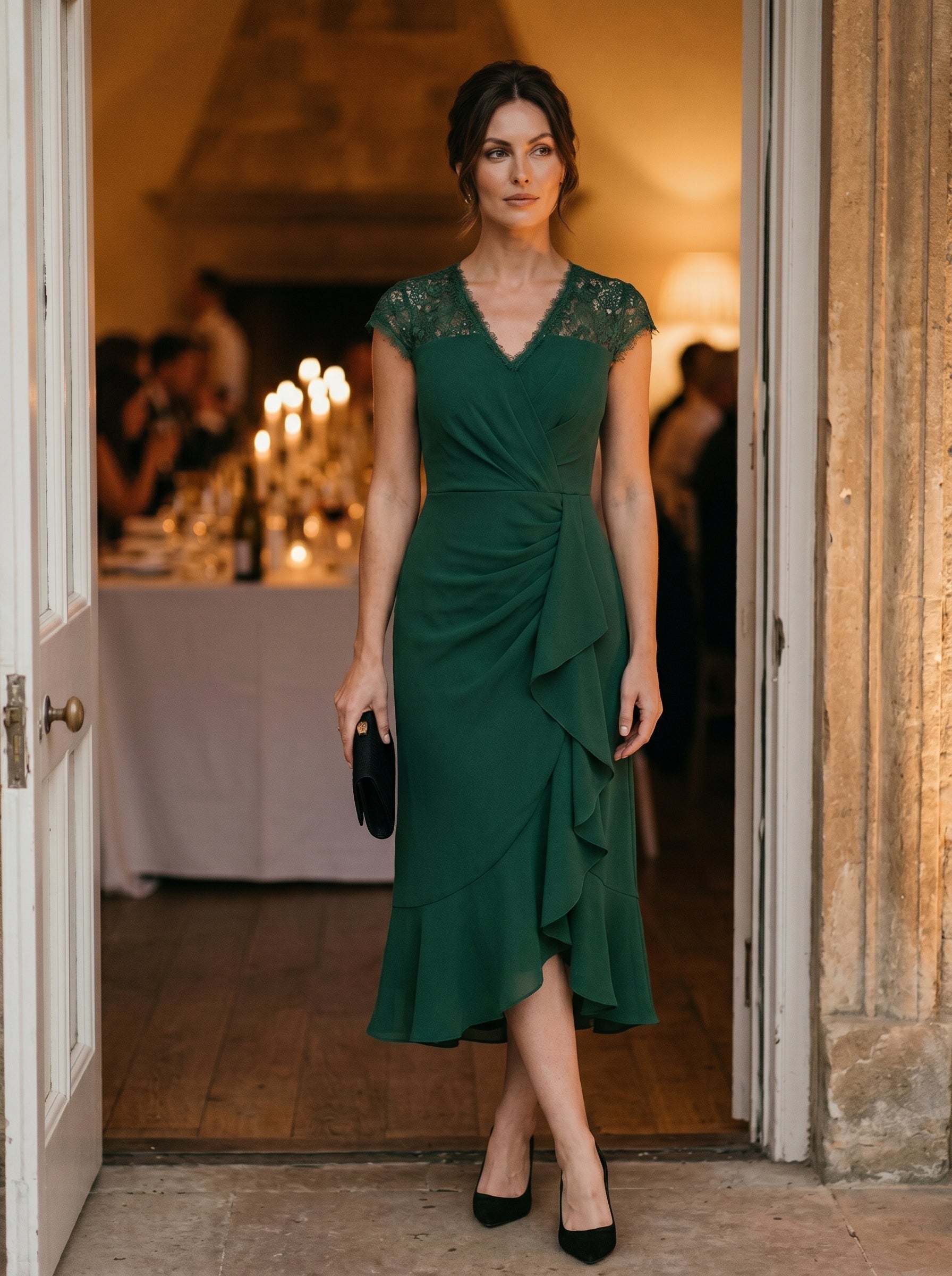 robe midi sirène à volants en sequins à manches courtes avec décolleté croisé #Couleur_Vert Fonce