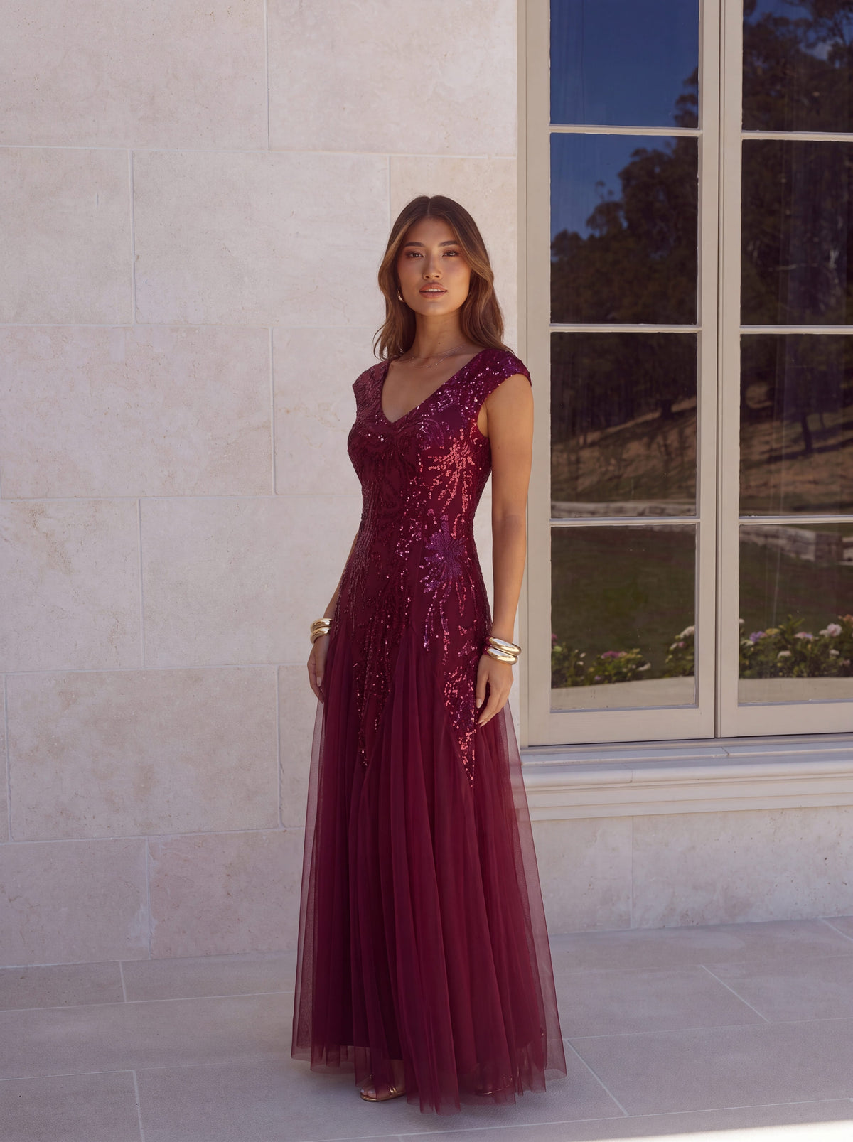 robe longue sans manches décolletée en V brodée de fleurs en A #Couleur_Bordeaux
